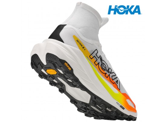HOKA Tecton X 4 FNTN karbonski trail tekaški copati