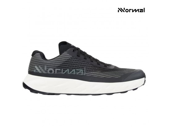 NNormal Kjerag Black unisex trail copat črn Kilian Jornet race trail teki